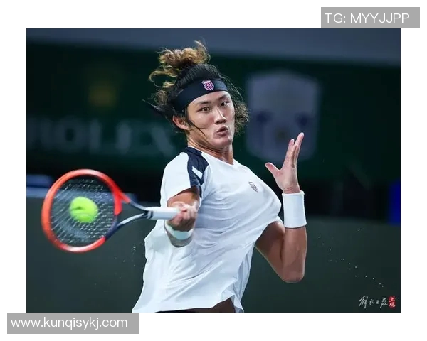 上海网球队的崛起与蜕变：城市联赛中的奋斗与梦想