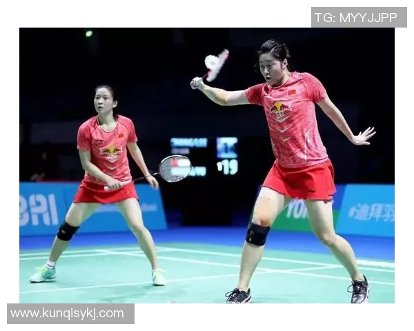 南京羽毛球队灵活性分析与训练策略探讨 南京羽毛球队灵活性分析与训练策略探讨